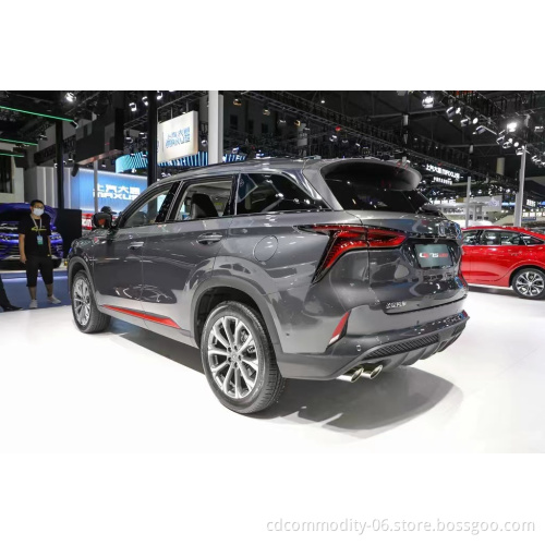 علامات تجارية جديدة جيدة 2.0T 178HP 188HP 233HP Changan CS75 بالإضافة إلى سيارة البنزين